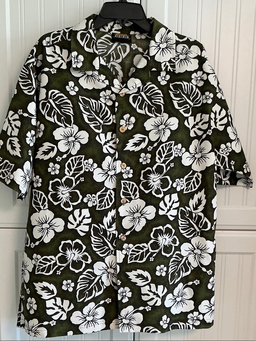 ODO Hawaiian mens shirt  dark green/ white flowers